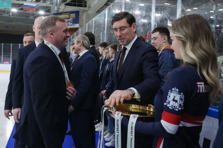 Праздник хоккея и закрытие сезона 